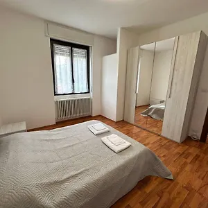 apt-il-laghetto-residenza.italymilanhotels.net/