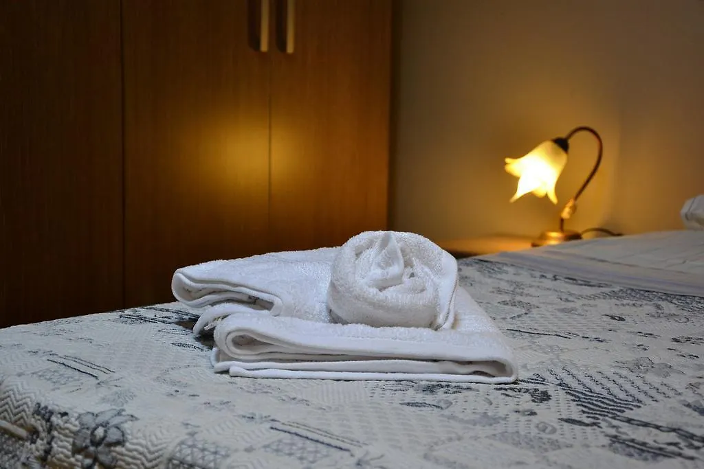 שיקלי Casa Aruci Sweet Home בית נופש